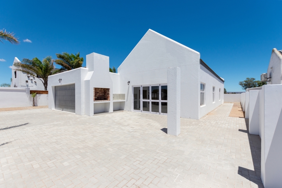 3 Bedroom Property for Sale in Laaiplek Western Cape